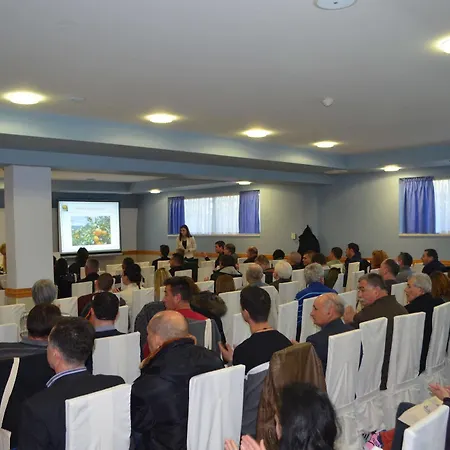 Merlot Opuzen (Dubrovnik-Neretva)