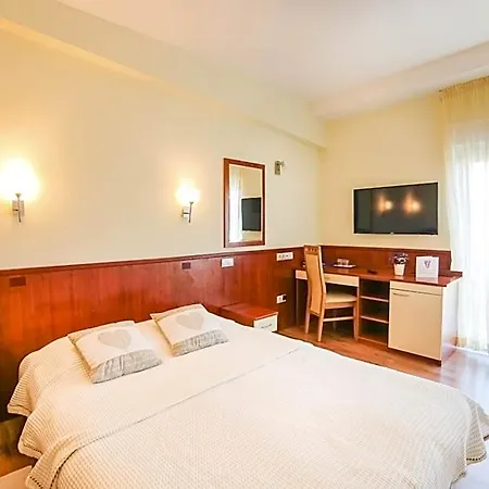 Merlot Hotel Opuzen (Dubrovnik-Neretva)